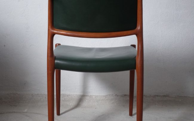 Stühle & Esstisch von Niels Otto Møller für J.L. Møllers, 1970er