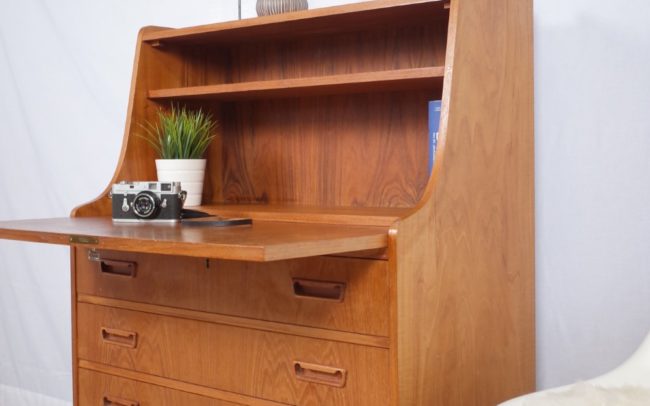 Dänischer Sekretär/Schreibtisch von Tibergaard Teak Vintage 1960er