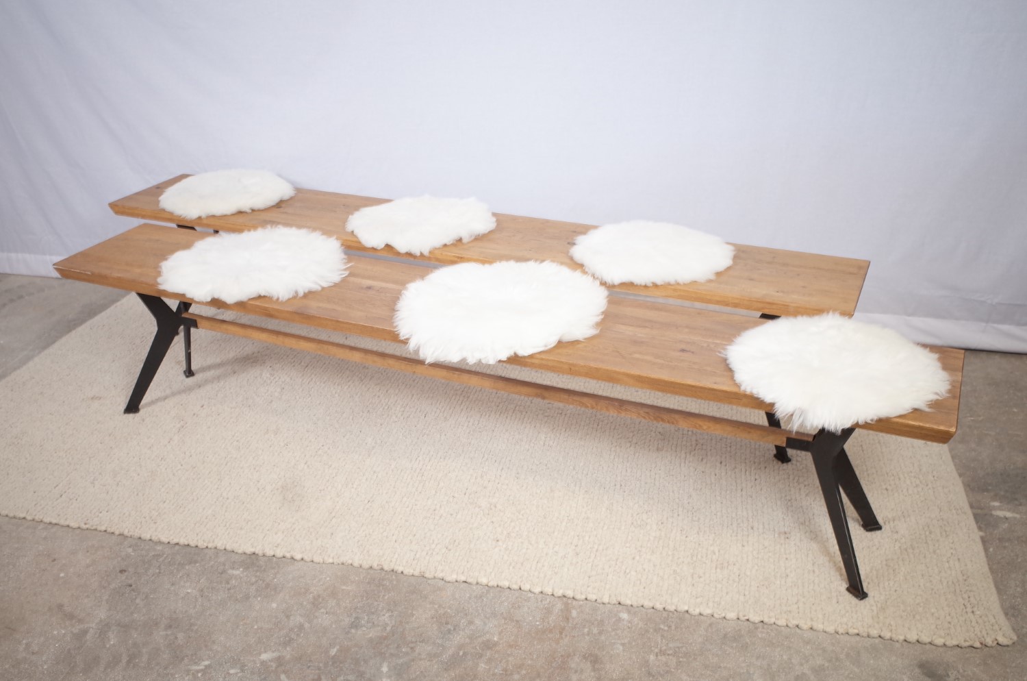 Bank aus Eichenholz mit Metallgestell - 13vintagelove